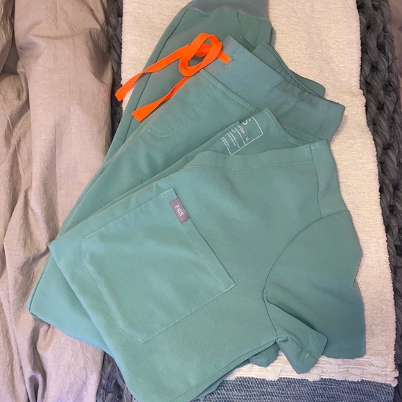 SOLD! - Picture 2 of 3